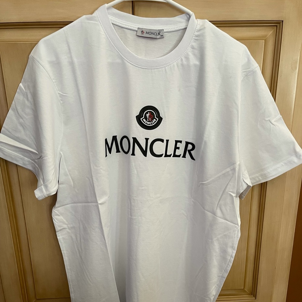 Moncler tee